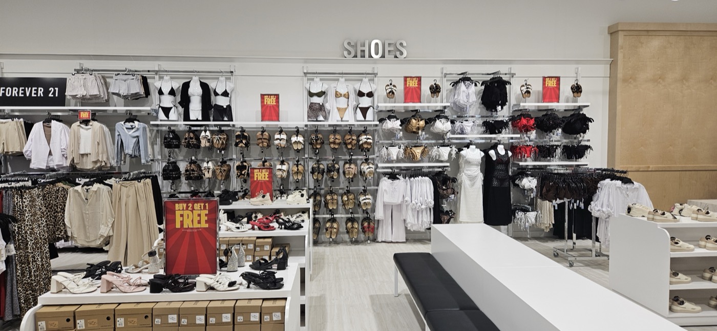 Shoes wall with full merchandise display